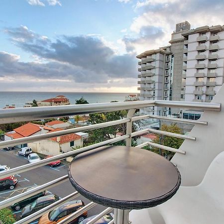 Dfm Happy Days F - Funchal Apartment ภายนอก รูปภาพ