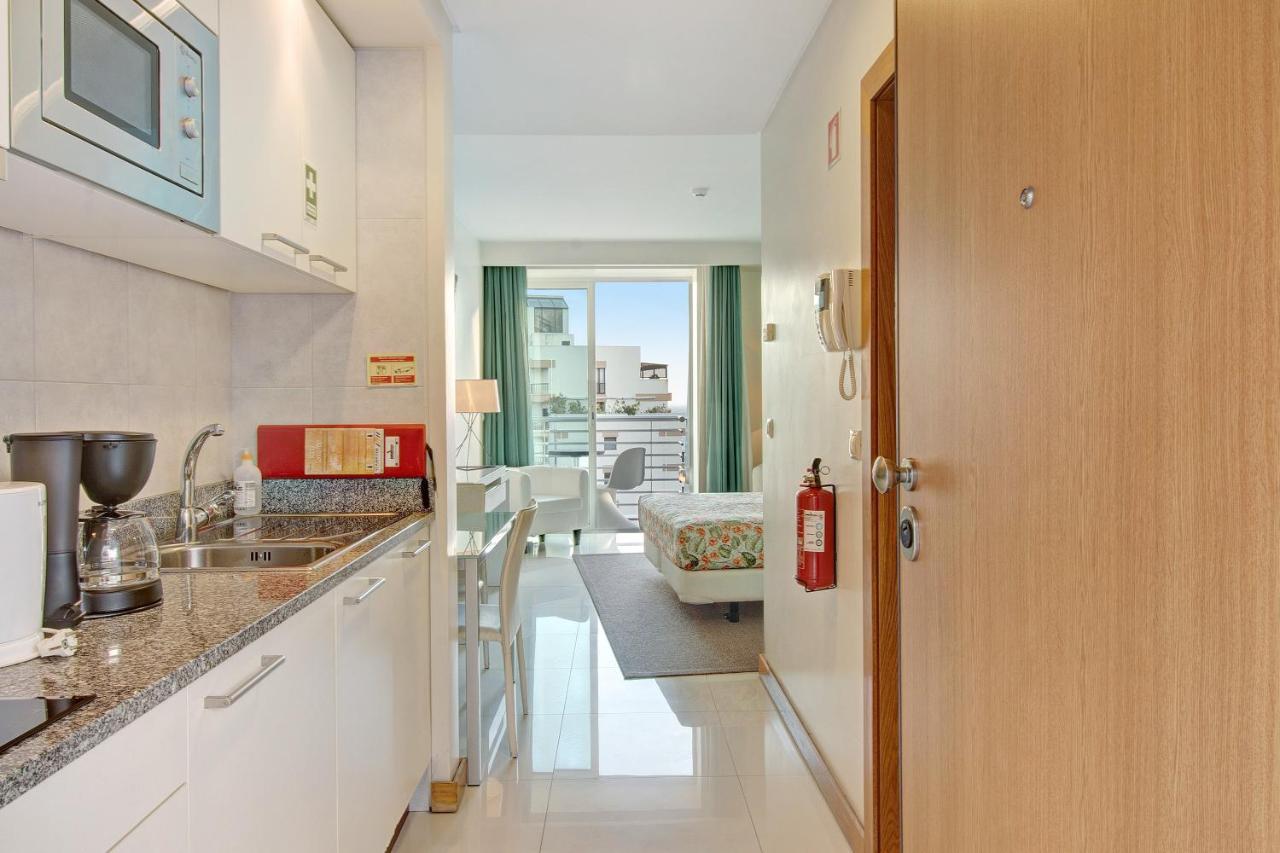 Dfm Happy Days F - Funchal Apartment ภายนอก รูปภาพ