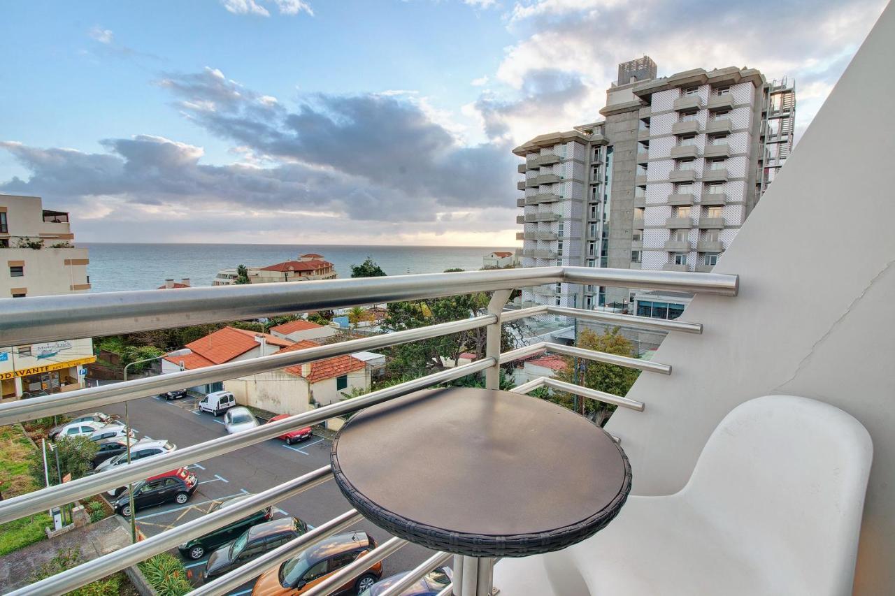 Dfm Happy Days F - Funchal Apartment ภายนอก รูปภาพ
