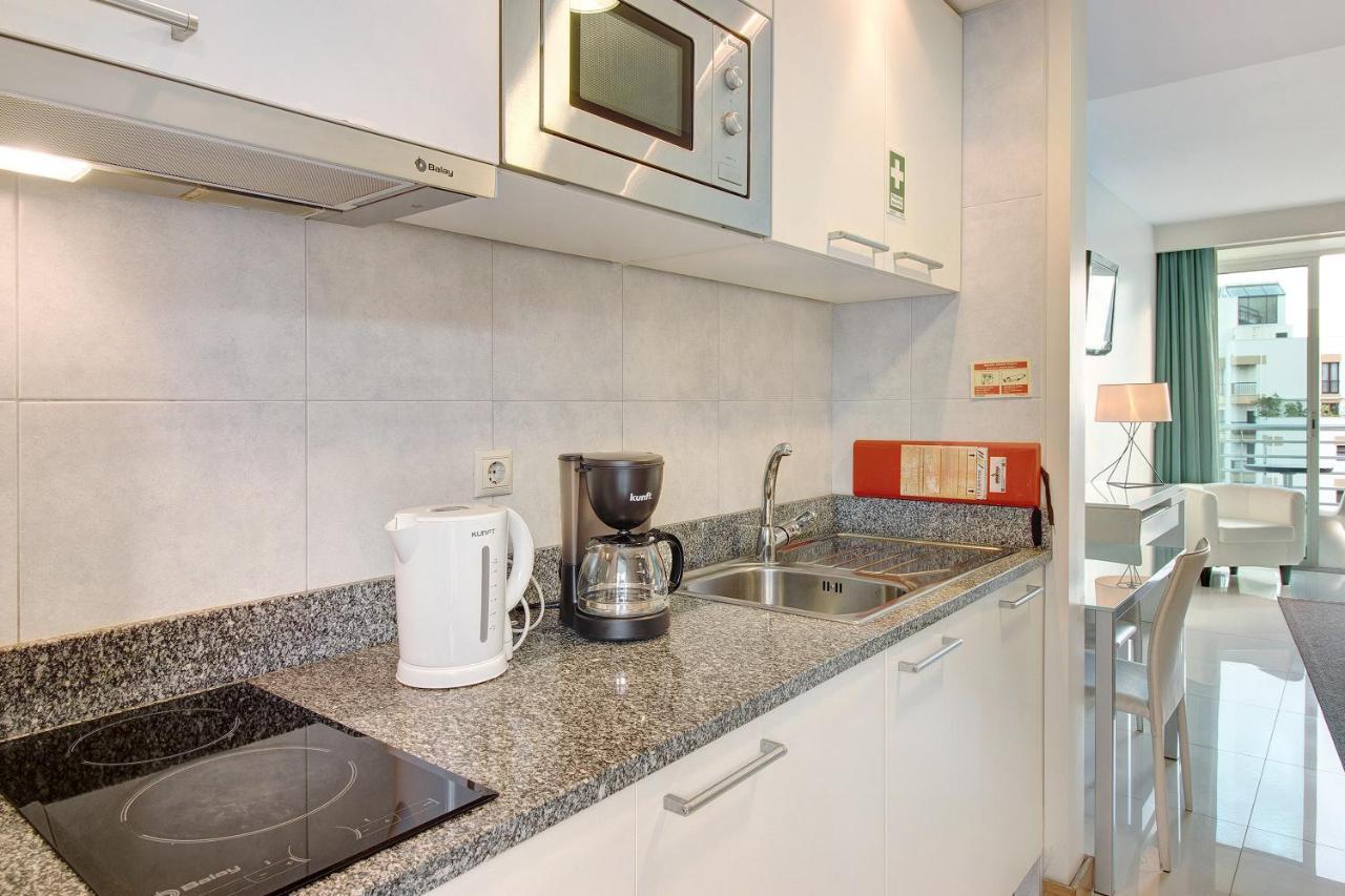 Dfm Happy Days F - Funchal Apartment ภายนอก รูปภาพ